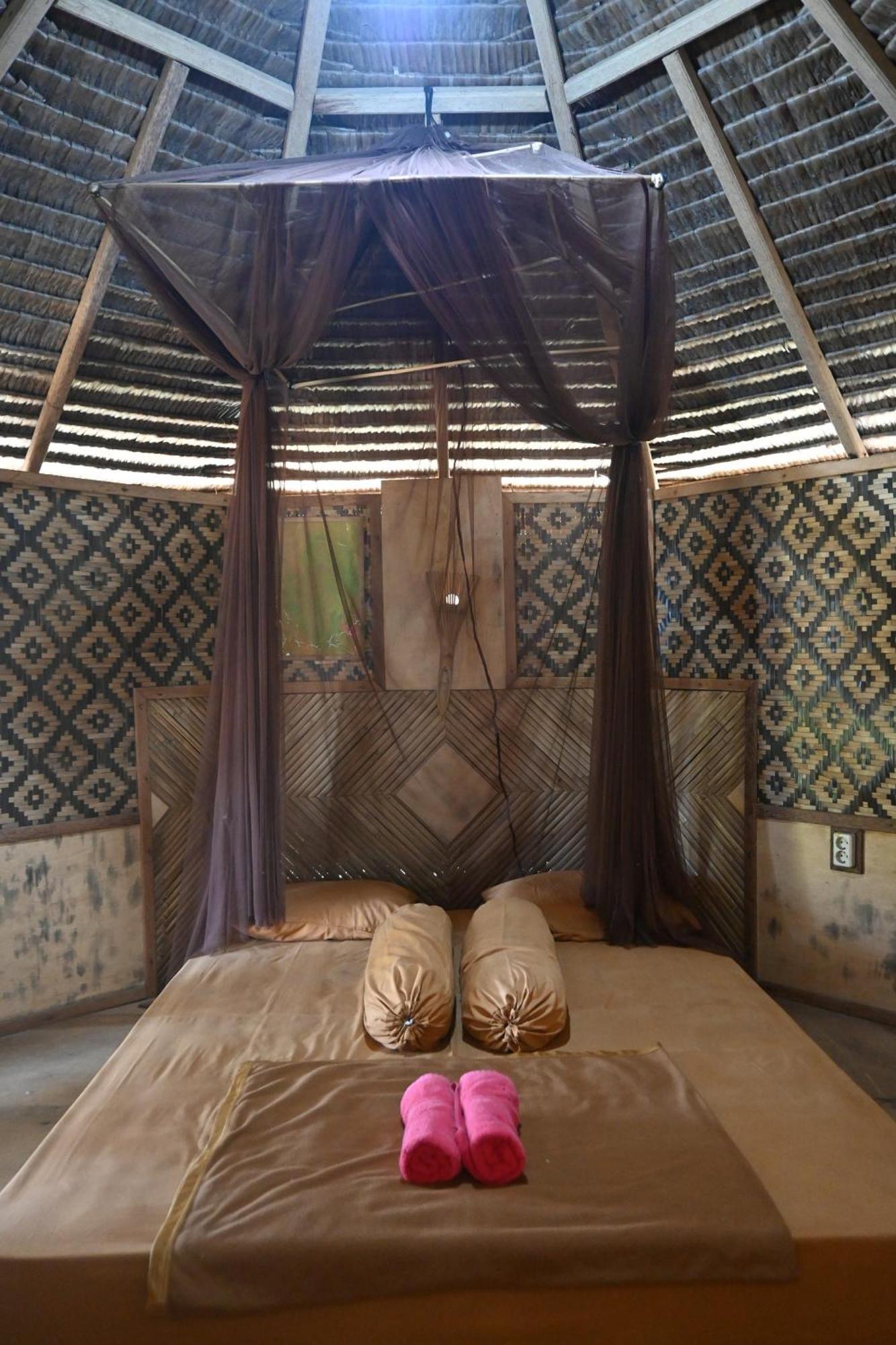 Bunga Jabe Vila Ilhas Karimunjava Exterior foto