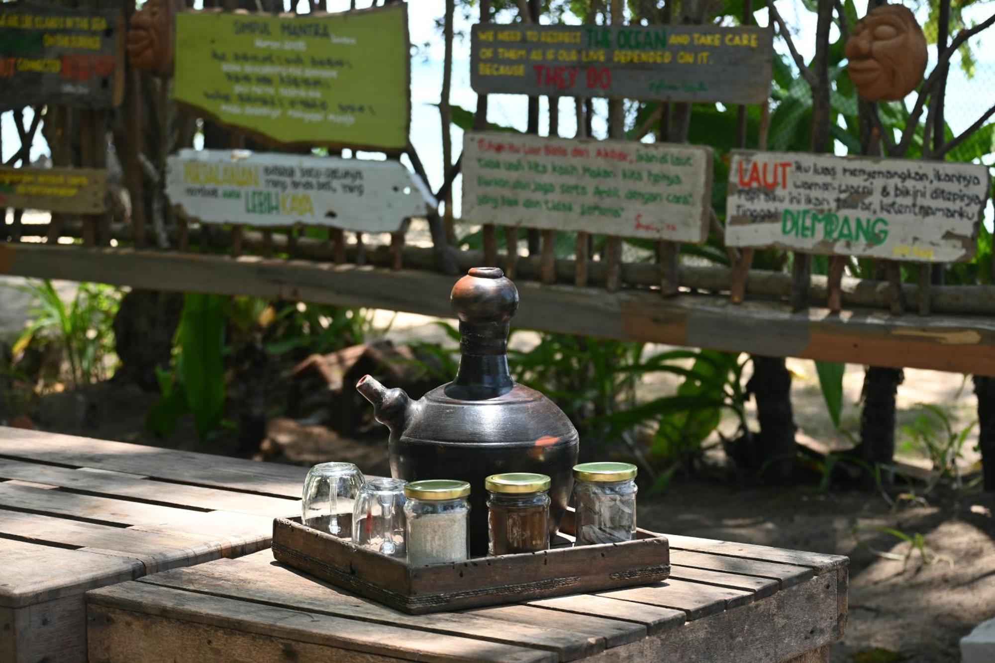 Bunga Jabe Vila Ilhas Karimunjava Exterior foto